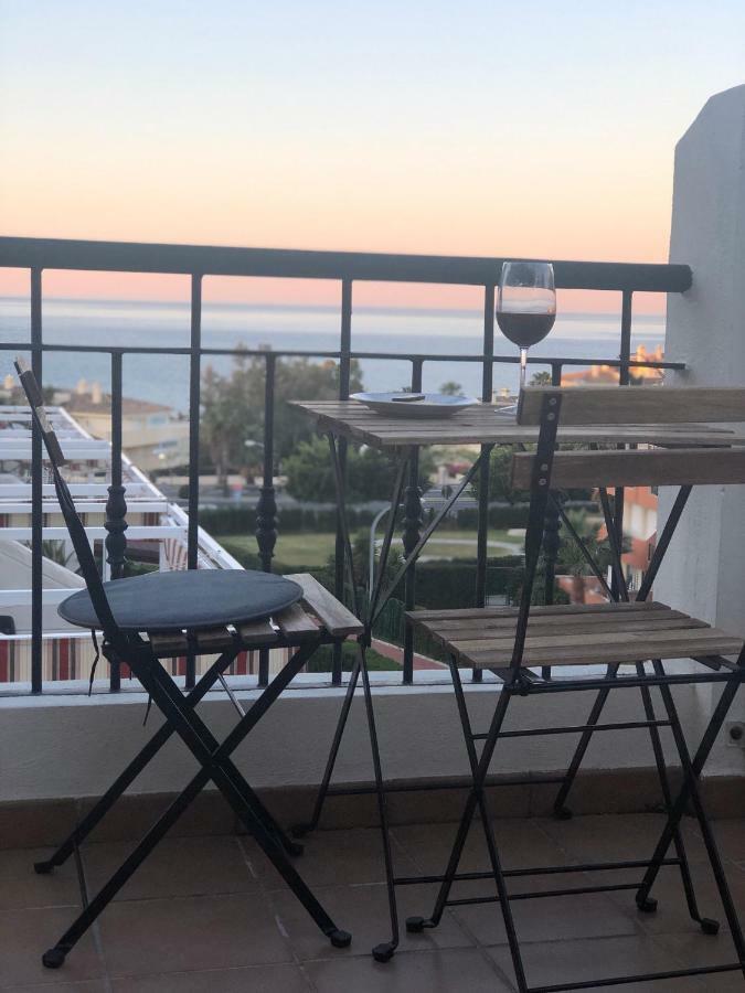 Seaview Apartment With Great Amenities & Facilities Benalmadena Exterior photo